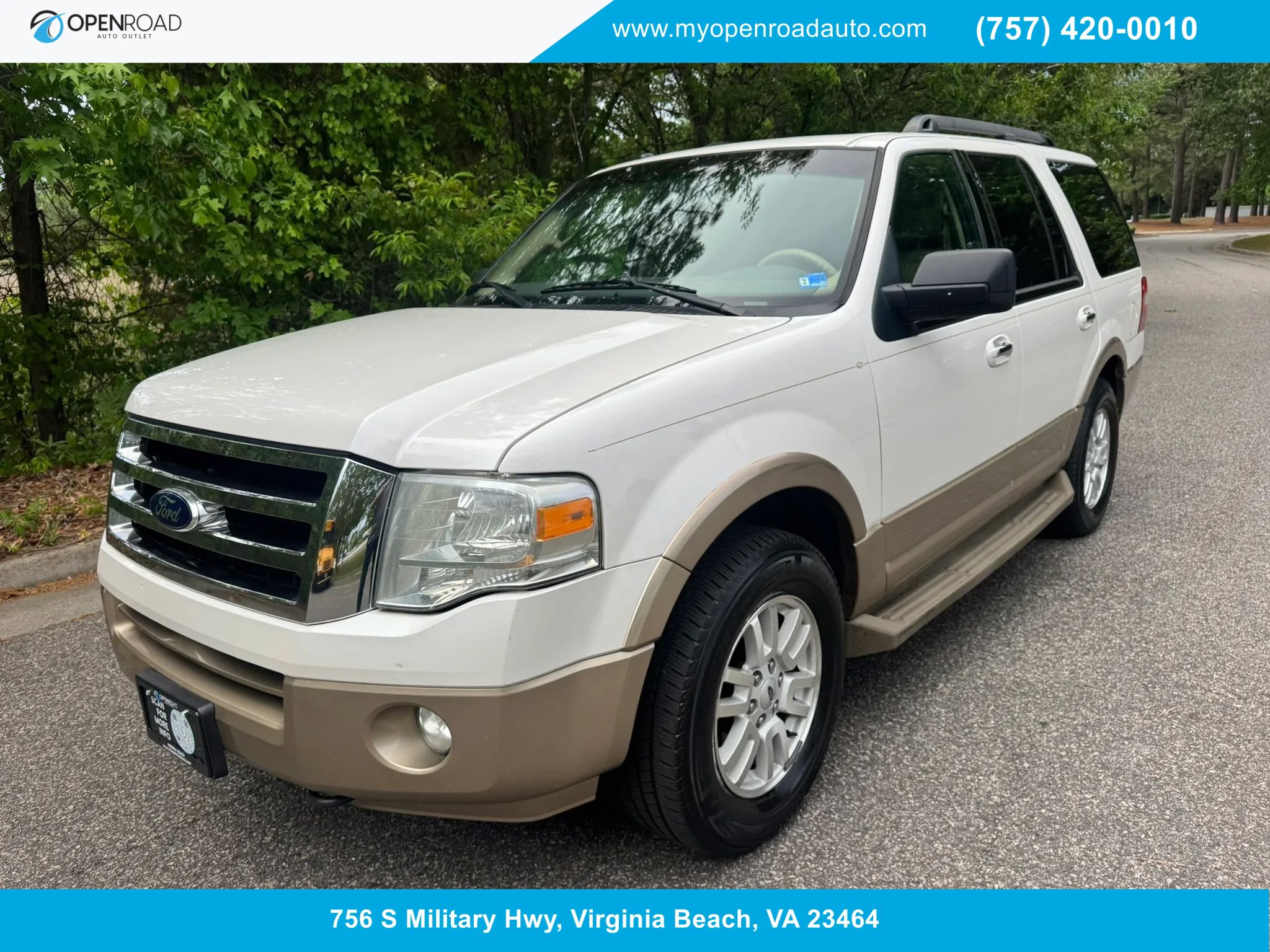 Used 2014 Ford Expedition XLT w/ Equipment Group 202A AWD/4WD image 1