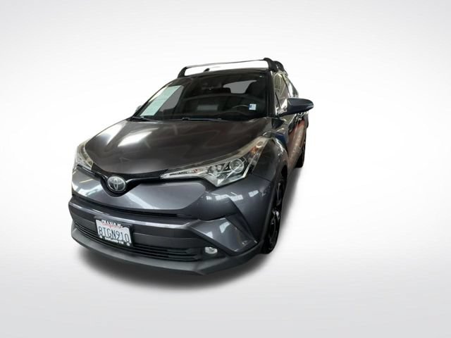 Used 2019 Toyota C-HR Limited FWD image 3