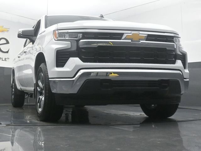 New 2026 Chevrolet Silverado 1500 LT image 3