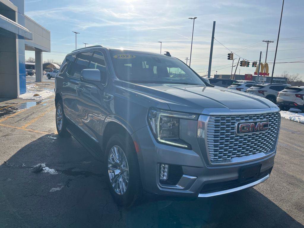 Used 2023 GMC Yukon Denali AWD/4WD image 7