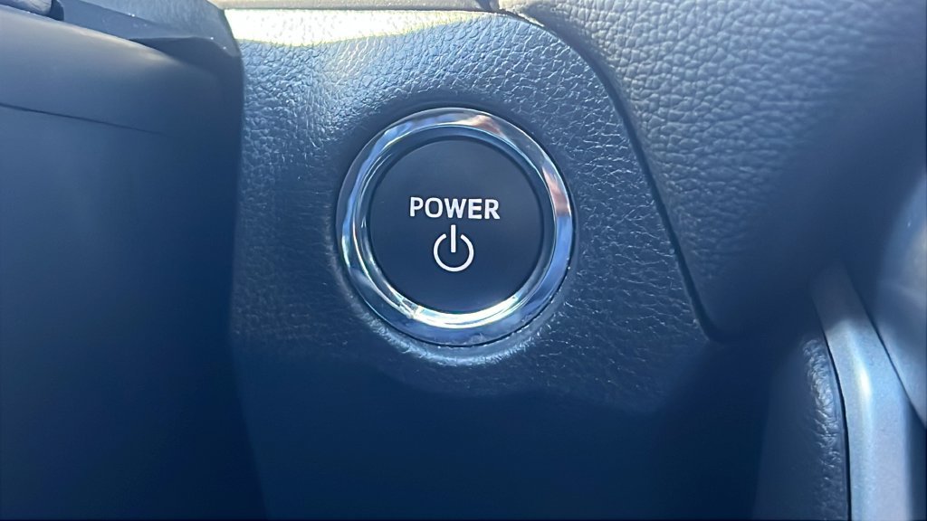 Used 2024 Toyota RAV4 AWD Hybrid image 27