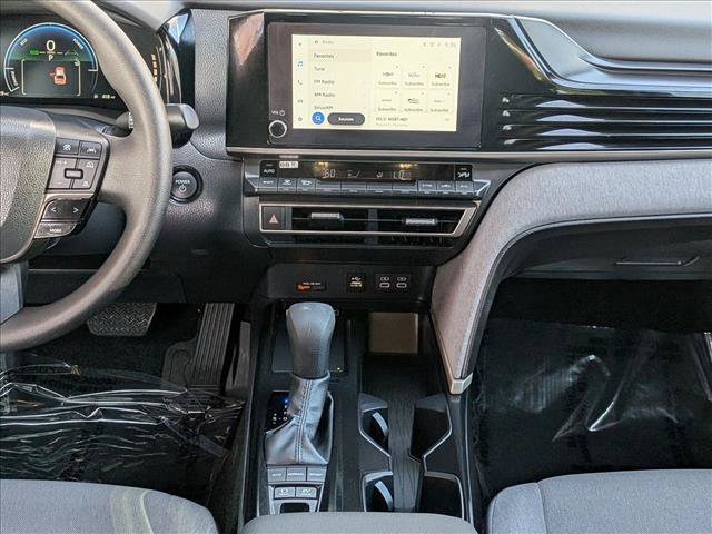 Used 2026 Toyota Camry LE FWD image 14