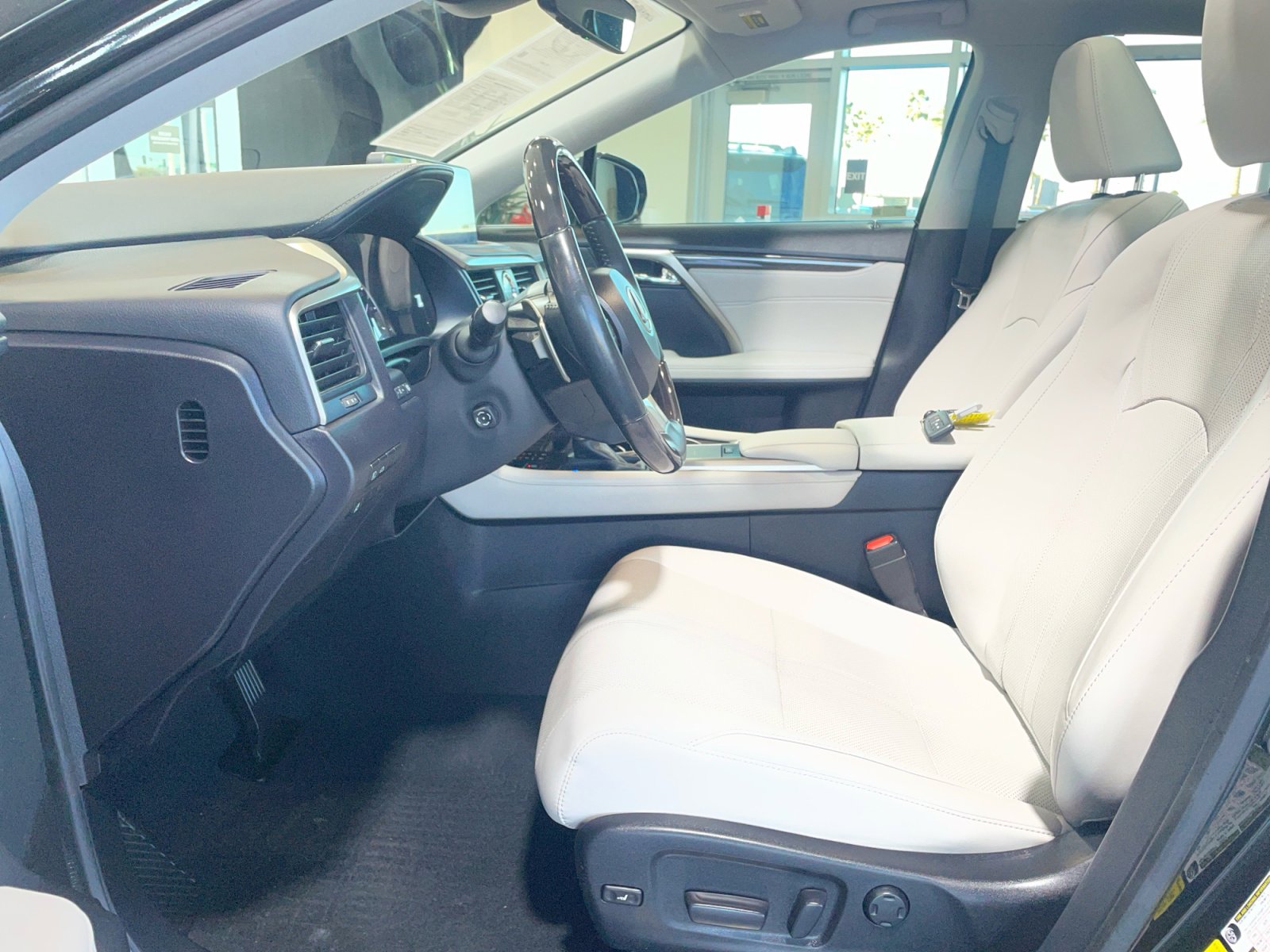 Used 2020 Lexus RX 350 FWD w/ Luxury Package image 14