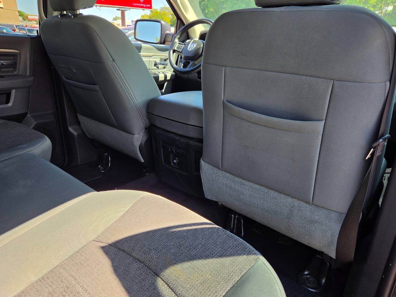 Used 2015 RAM 1500 Big Horn AWD/4WD image 44