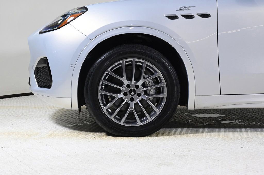 Used 2024 Maserati Grecale GT image 24