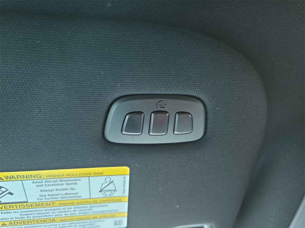 Used 2020 Lincoln Navigator Reserve w/ Luxury Package image 28