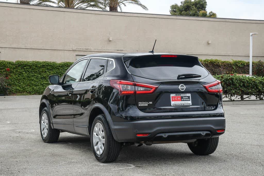 Used 2020 Nissan Rogue Sport S FWD image 7