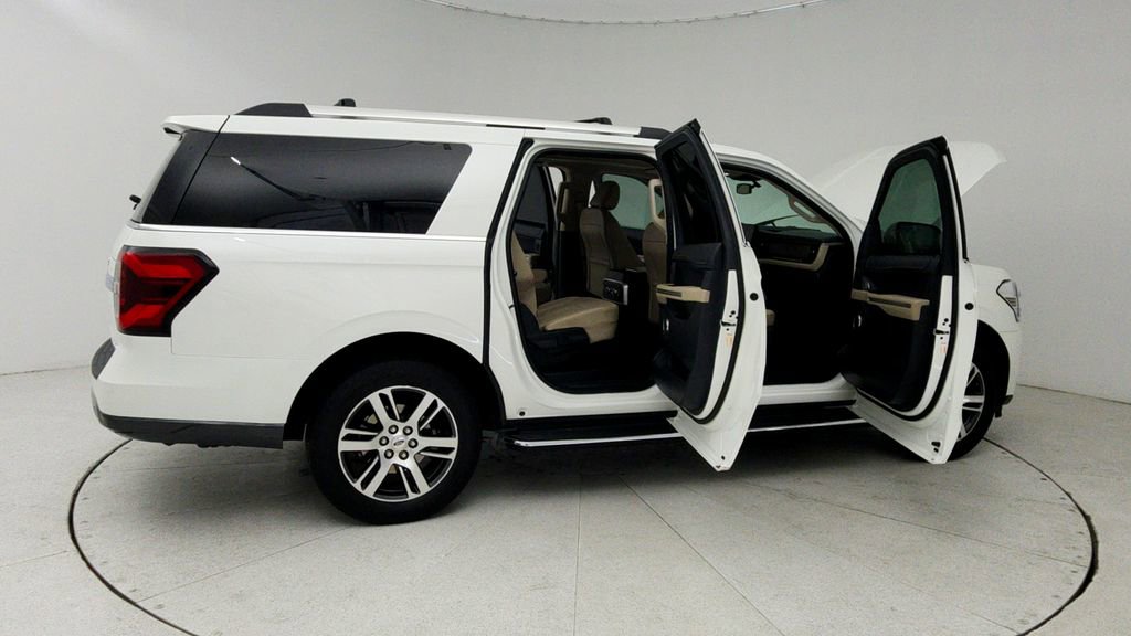 Used 2022 Ford Expedition Max Limited AWD/4WD image 13