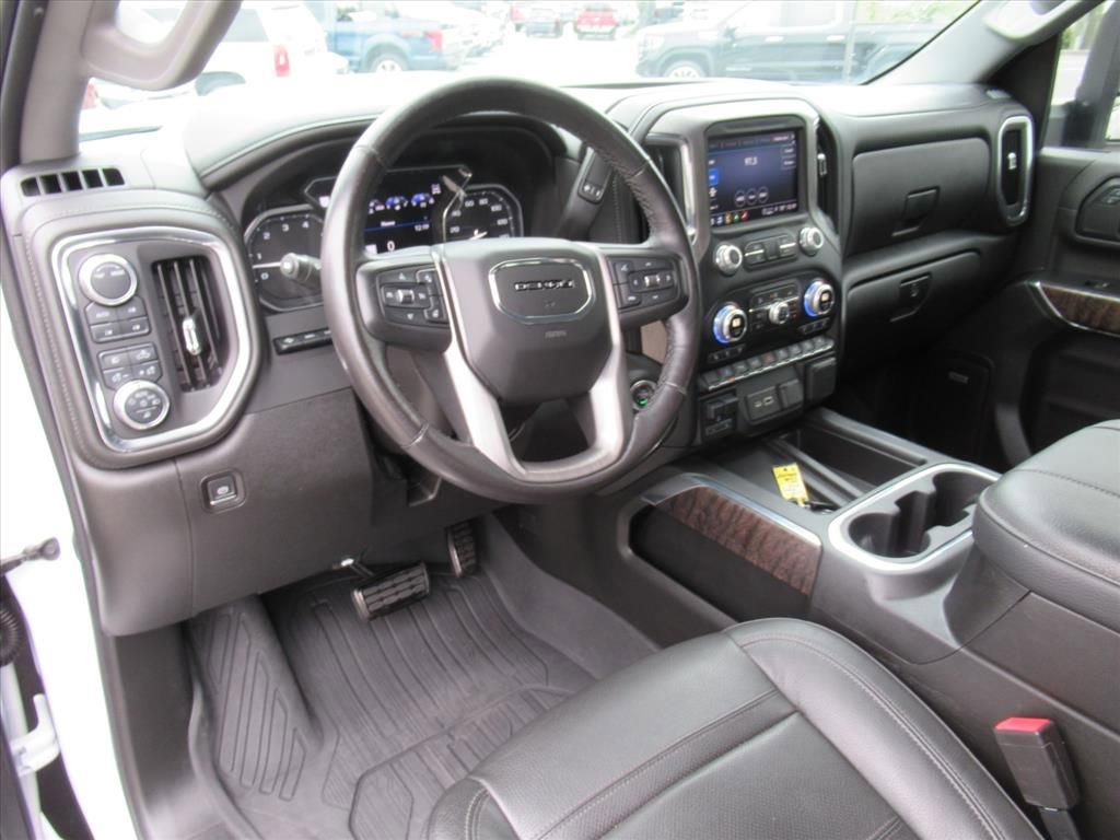 Used 2023 GMC Sierra 2500 Denali w/ Denali Ultimate Package image 18