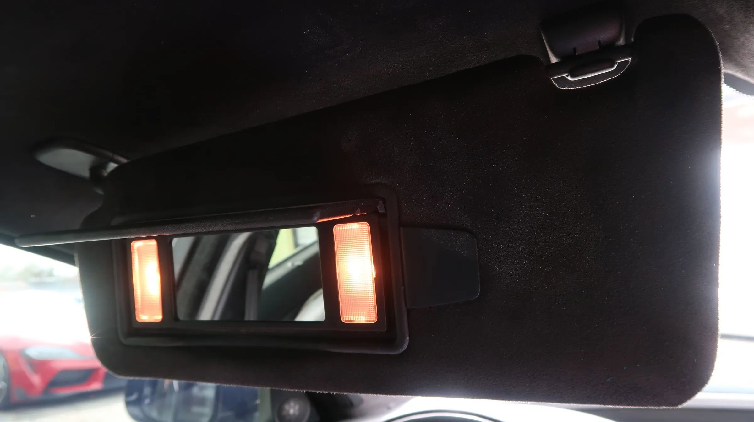 Used 2014 Jaguar XJ R LWB image 33