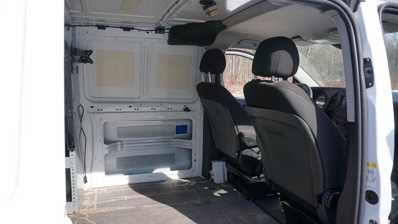 Used 2020 Mercedes-Benz Metris w/ Driver Efficiency Package image 22