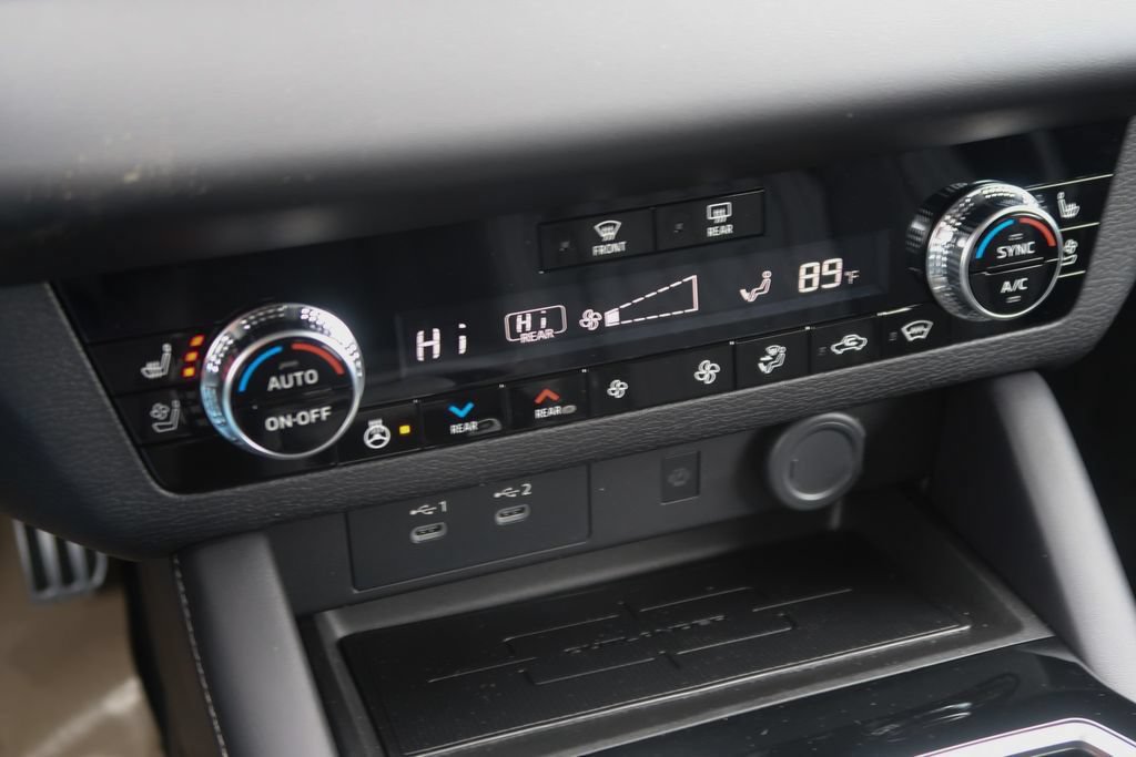 New 2026 Mitsubishi Outlander SEL AWD/4WD image 34