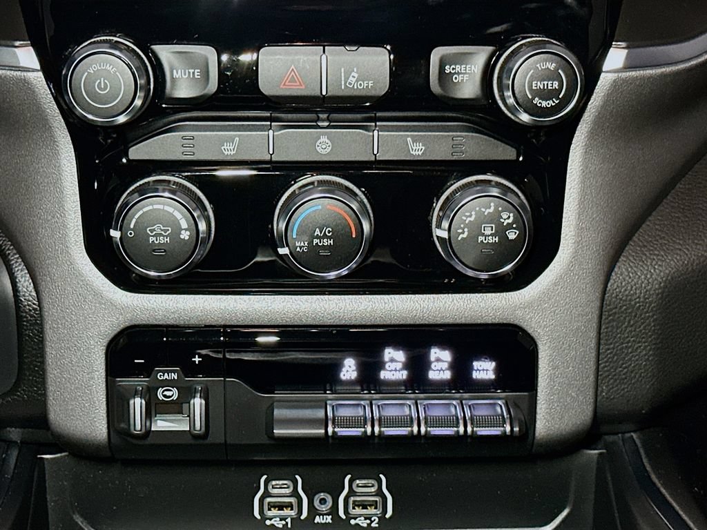 Used 2025 RAM 1500 Lone Star AWD/4WD image 16