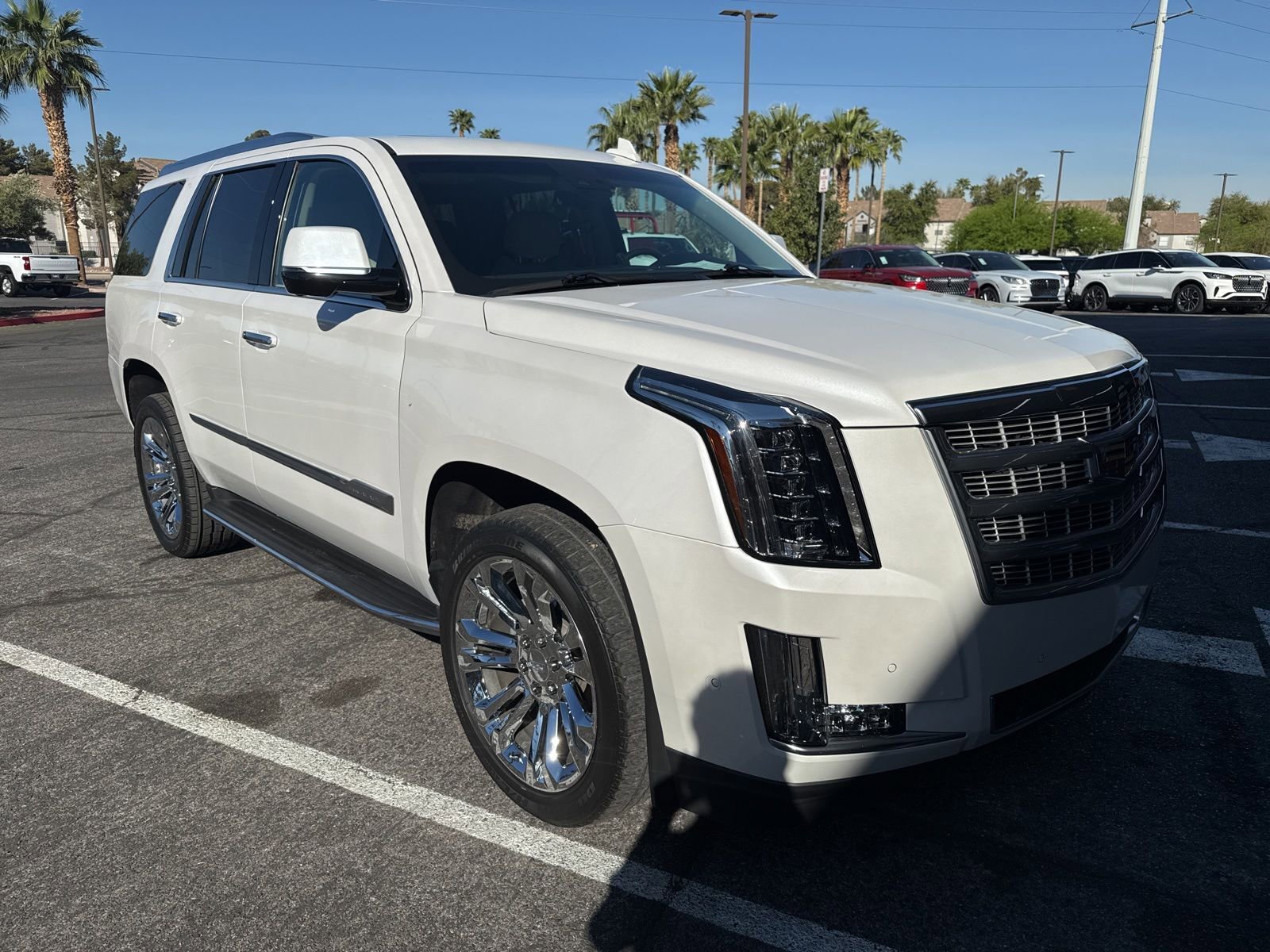 Used 2019 Cadillac Escalade Luxury w/ LPO, Radiant Package image 3