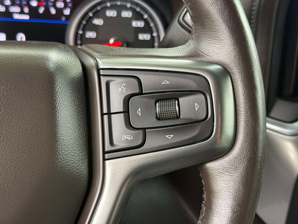 Used 2020 Chevrolet Silverado 1500 LTZ w/ LTZ Premium Package AWD/4WD image 33