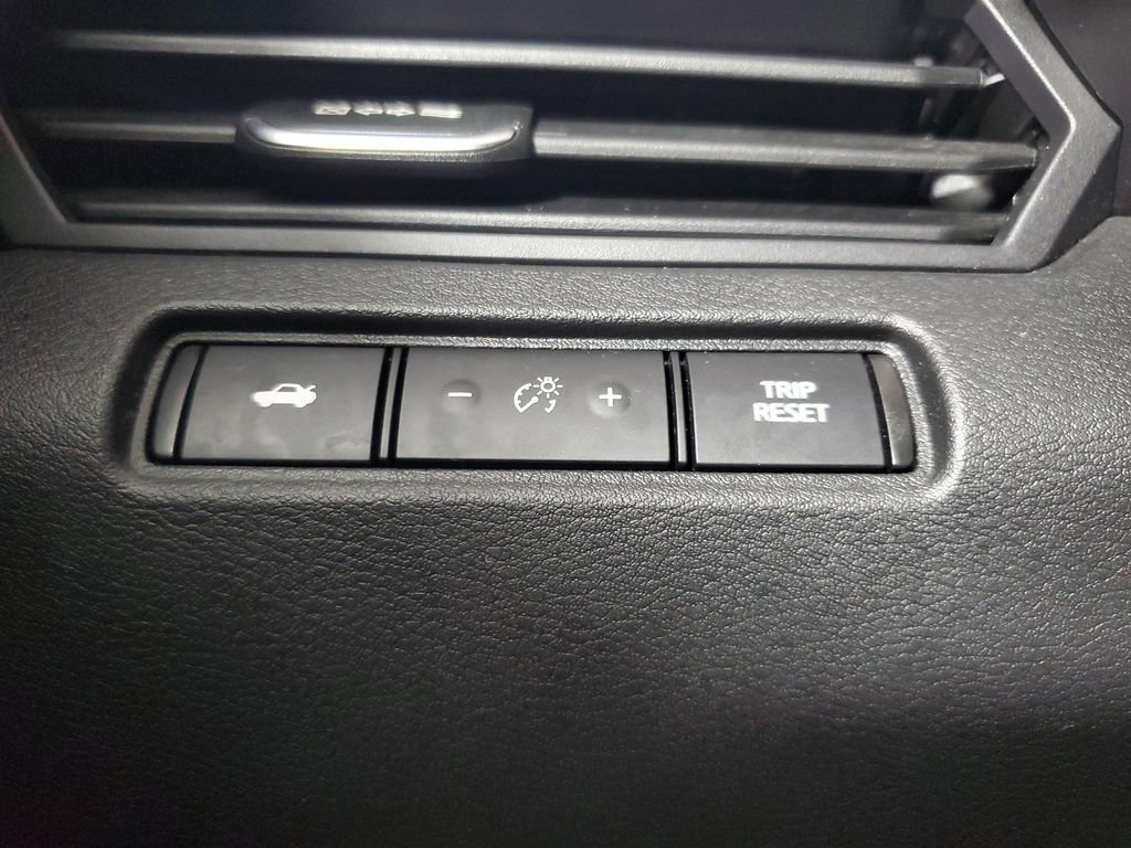 Used 2020 Nissan Altima 2.5 S FWD image 33
