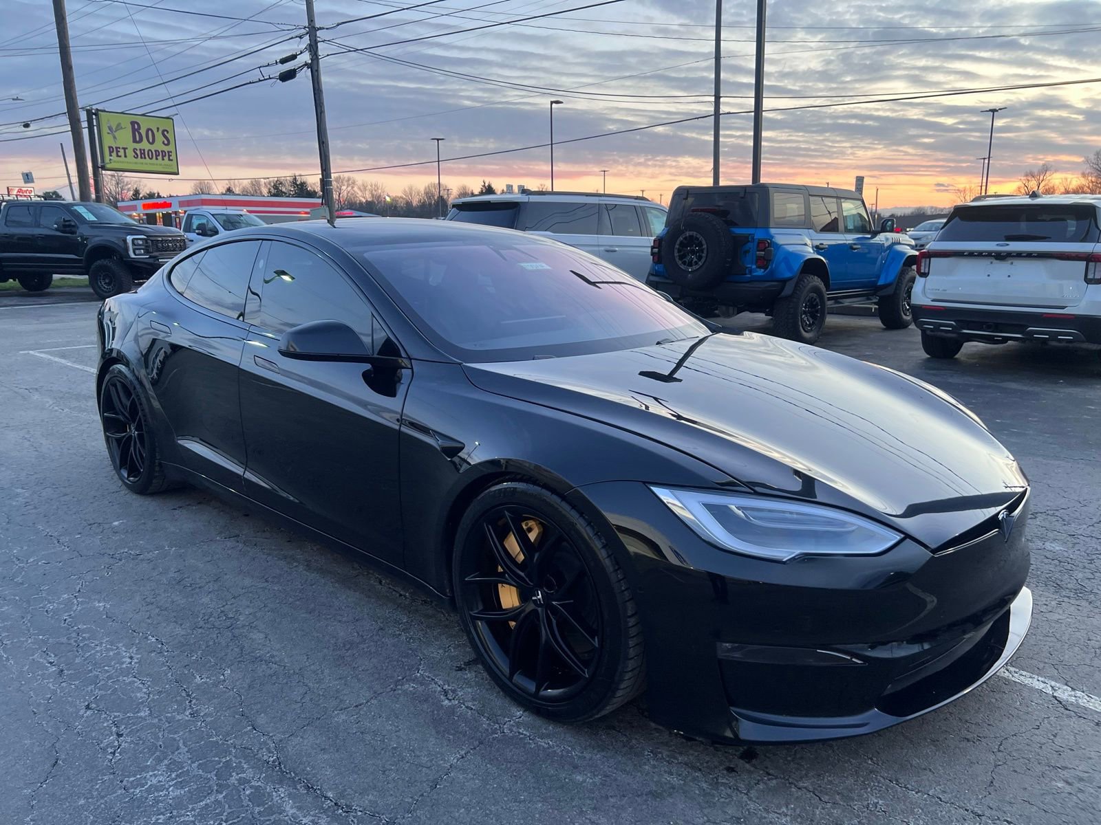 Used 2021 Tesla Model S Plaid image 11