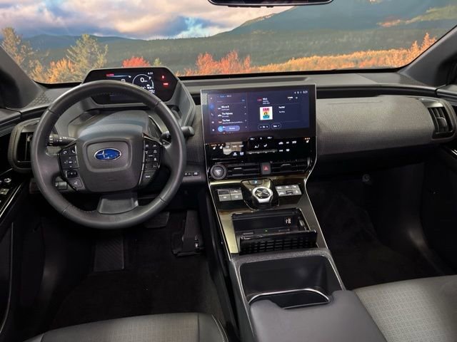 Used 2023 Subaru Solterra Limited image 66