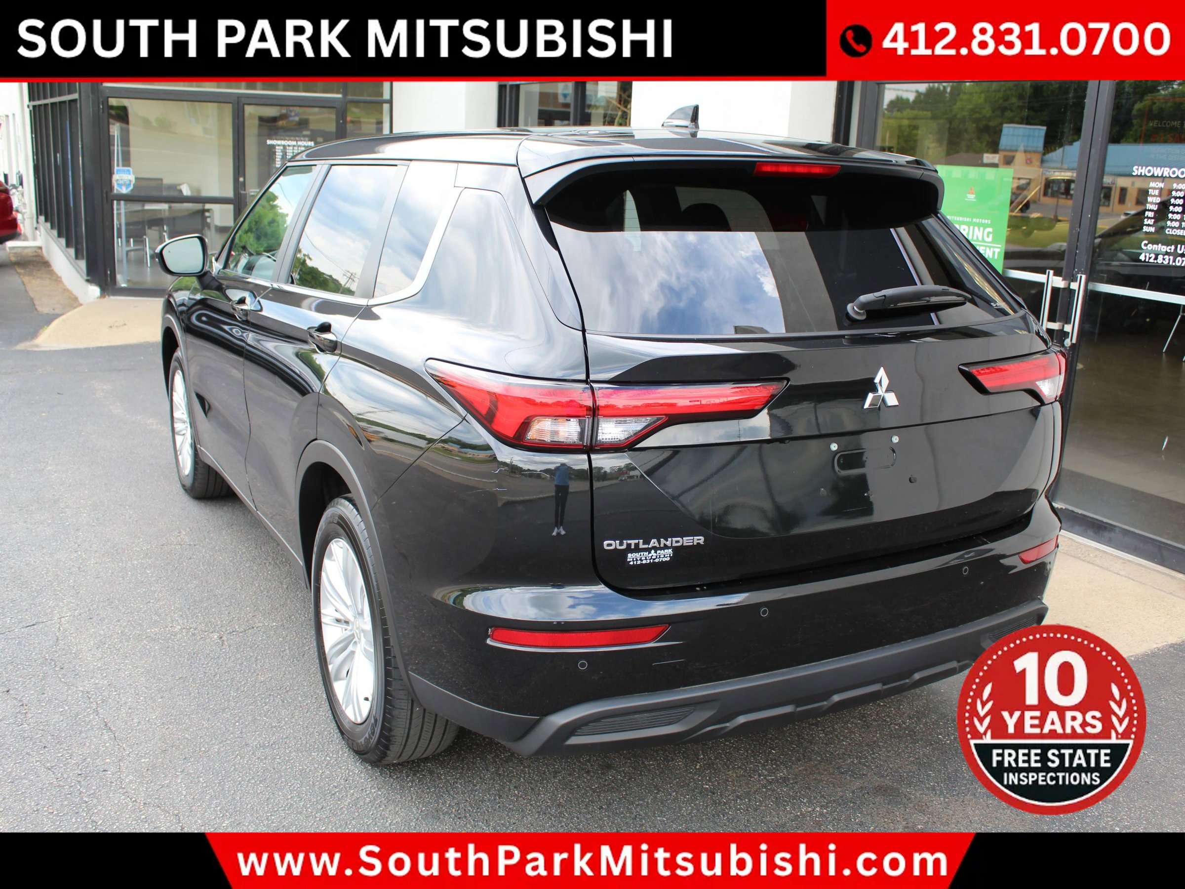 Used 2024 Mitsubishi Outlander ES AWD/4WD image 7