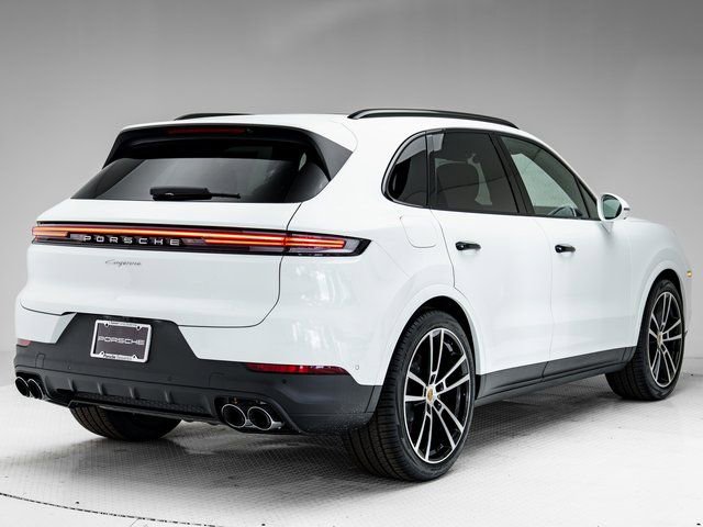New 2026 Porsche Cayenne image 32