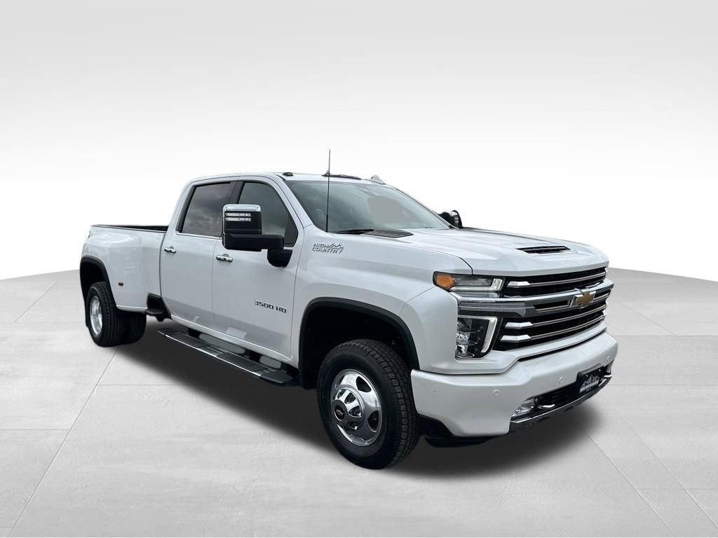 Used 2022 Chevrolet Silverado 3500 High Country AWD/4WD image 27