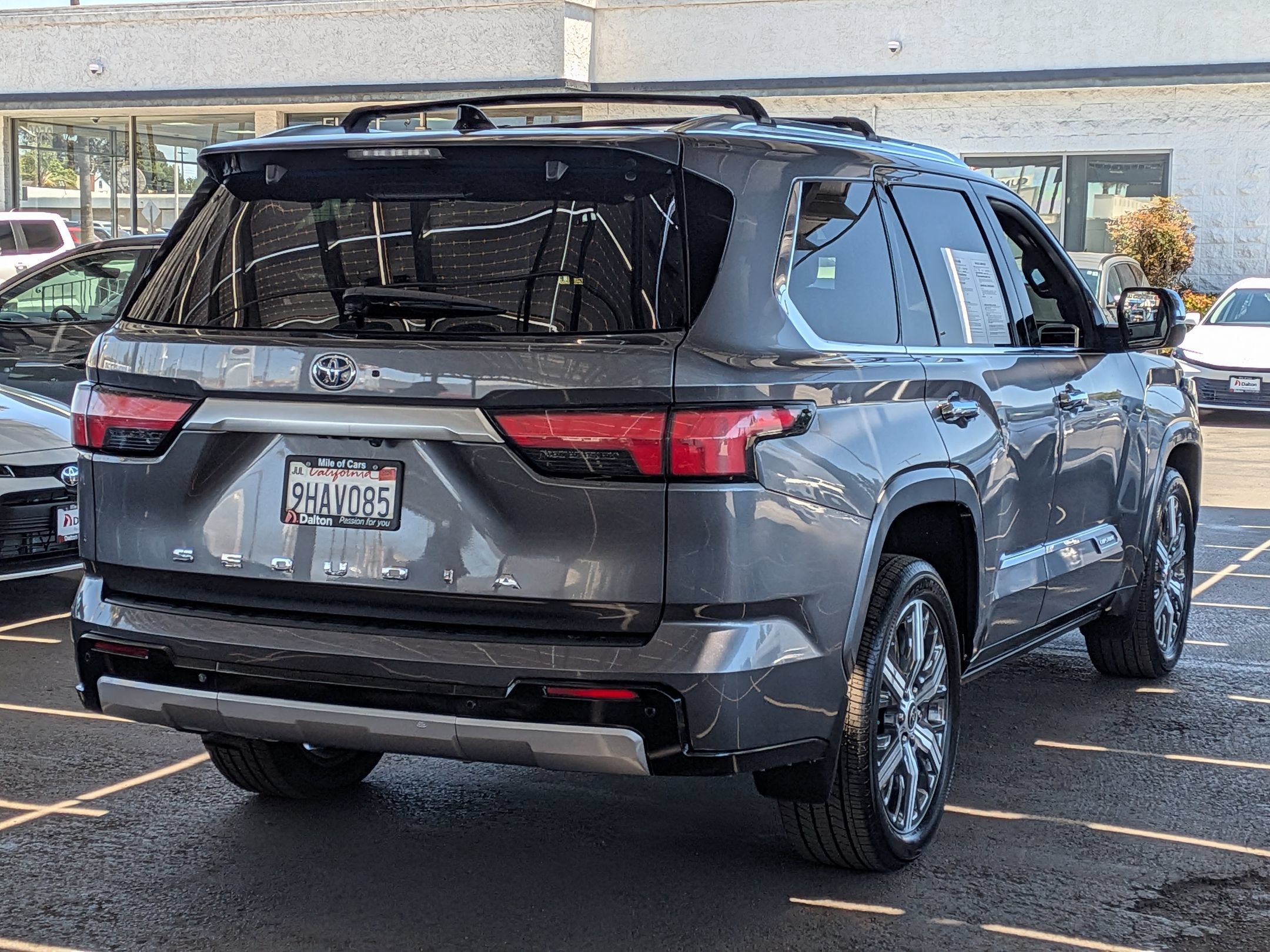 Certified 2023 Toyota Sequoia Capstone AWD/4WD image 4