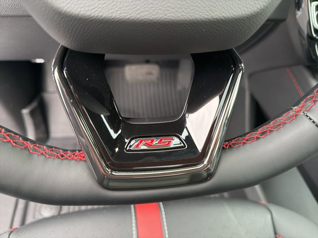 New 2026 Chevrolet Traverse RS w/ LPO, Floor Liner Package image 23