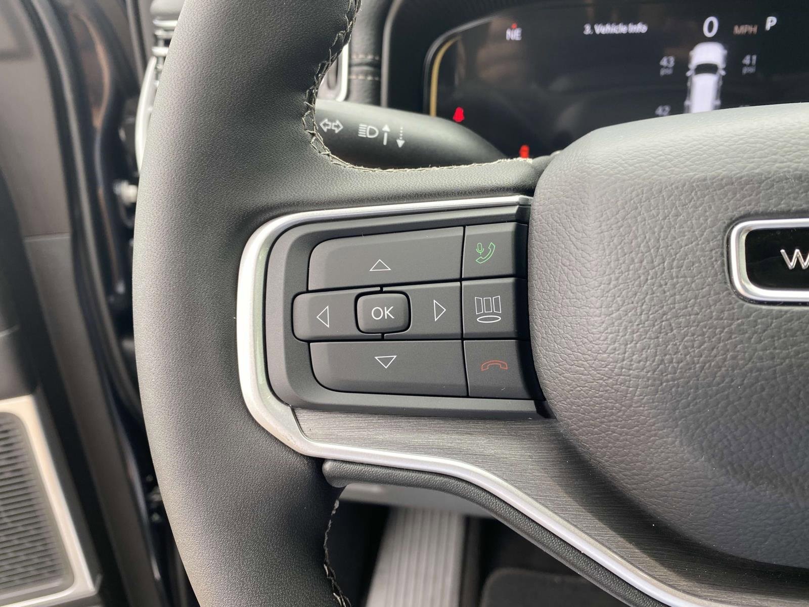 New 2025 Jeep Wagoneer L Series II w/ Convenience Group I image 20