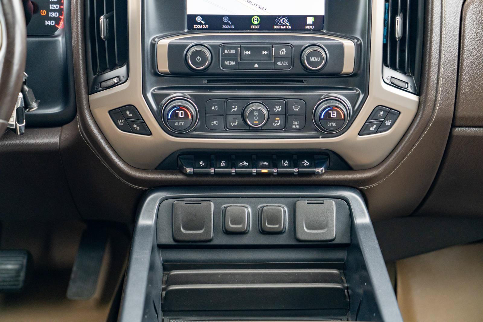 Used 2015 GMC Sierra 1500 Denali w/ Driver Alert Package AWD/4WD image 29