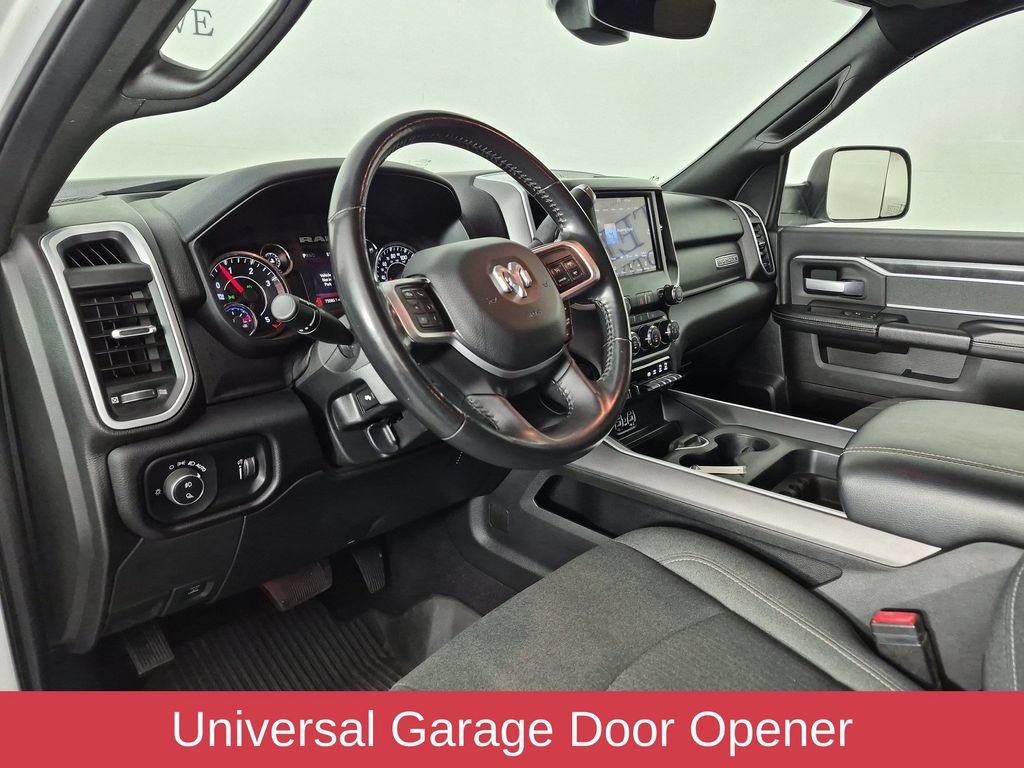 Used 2021 RAM 3500 Big Horn w/ Night Edition AWD/4WD image 17