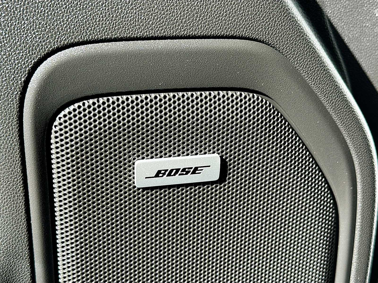 Used 2019 GMC Sierra 1500 SLT w/ SLT Premium Plus Package AWD/4WD image 19