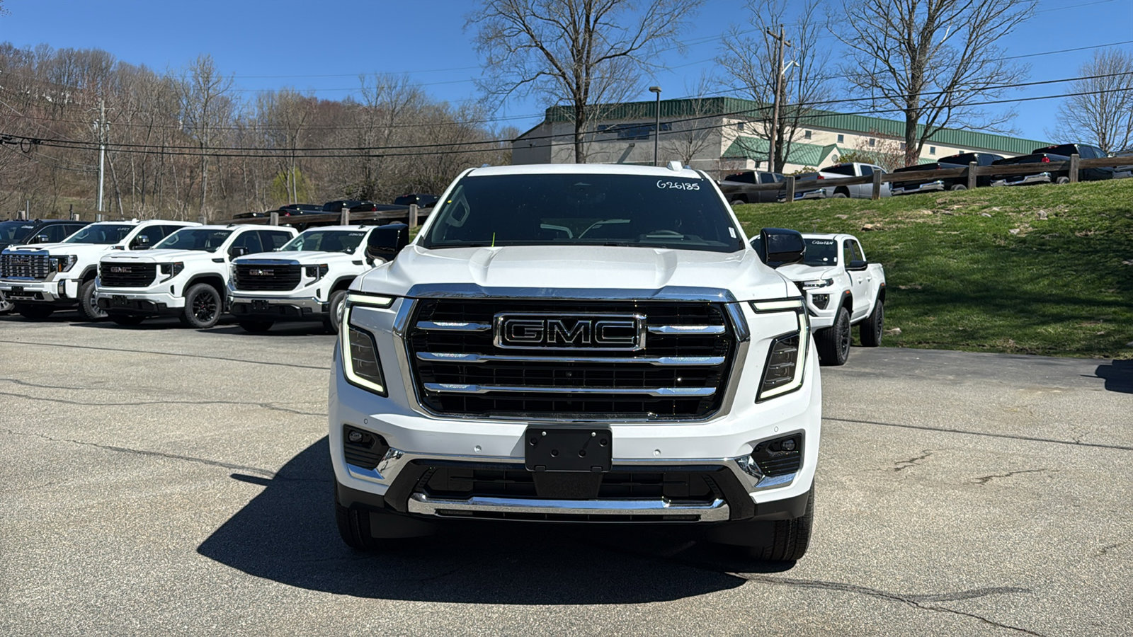 New 2026 GMC Yukon XL Elevation AWD/4WD image 3
