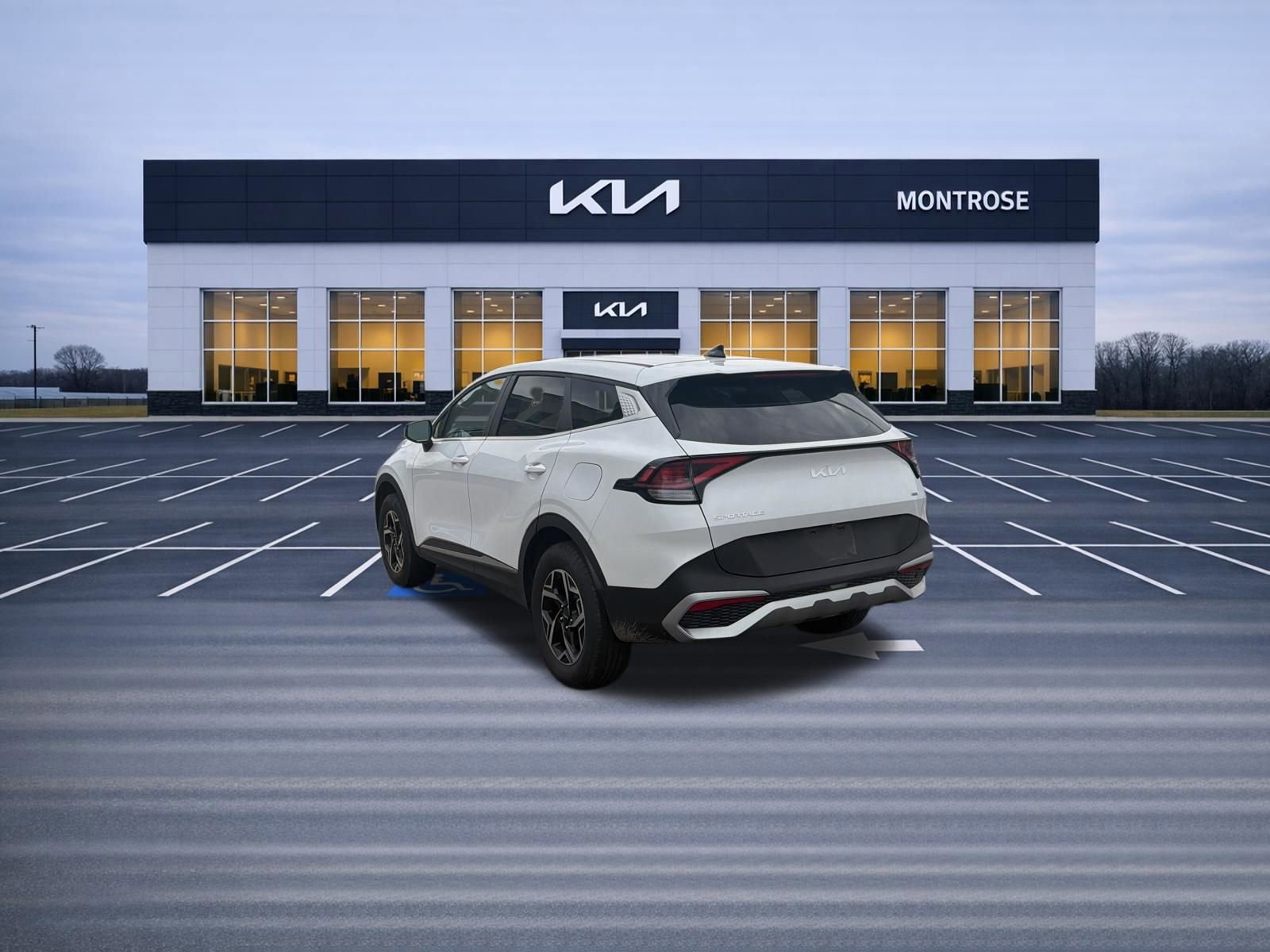 Used 2025 Kia Sportage LX image 7