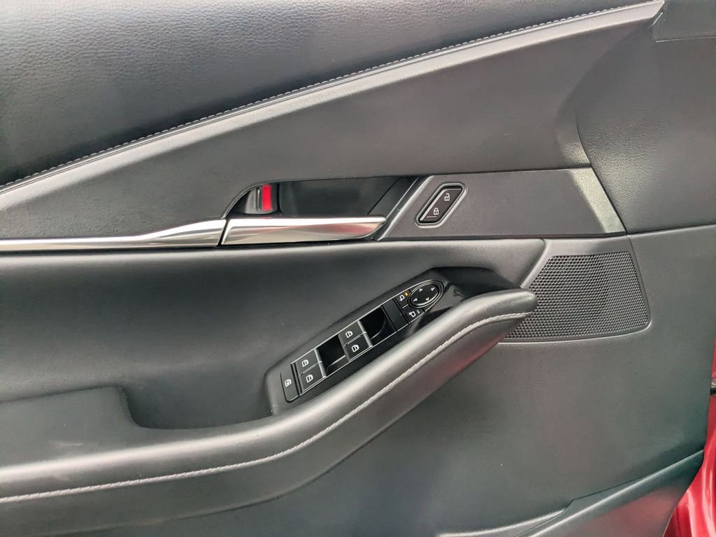 Used 2025 MAZDA CX-30 AWD 2.5 S w/ Preferred Package image 14