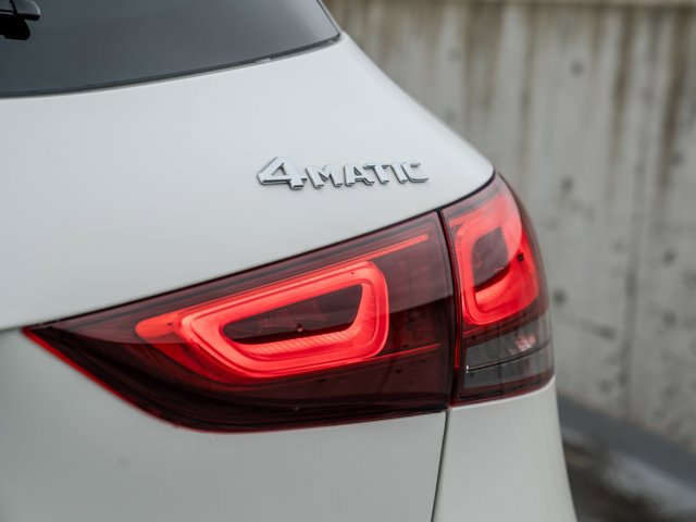 Certified 2022 Mercedes-Benz GLA 250 4MATIC image 11