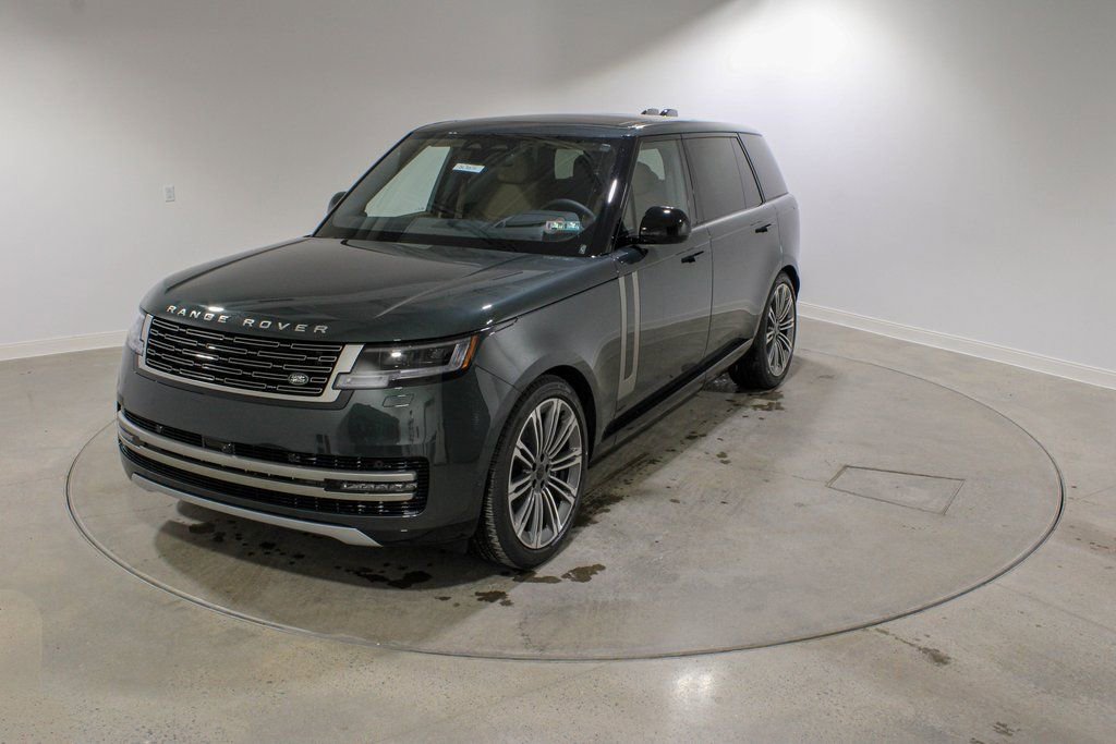 New 2026 Land Rover Range Rover Long Wheelbase SE image 1