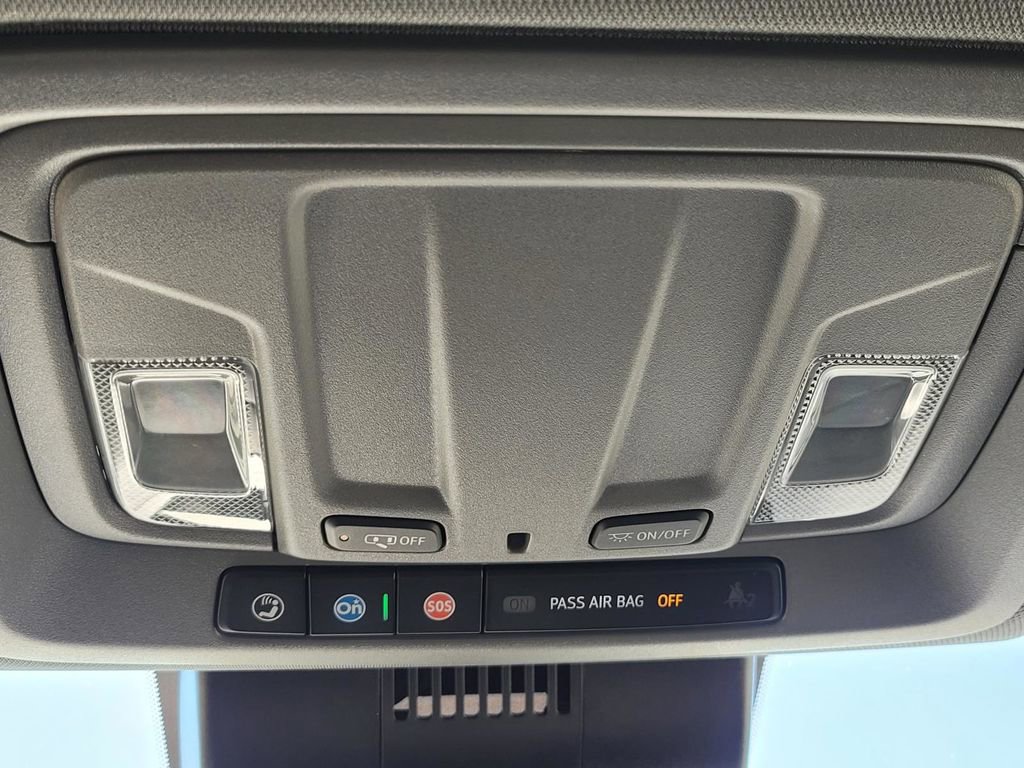 Used 2023 Chevrolet Silverado 1500 Custom image 27