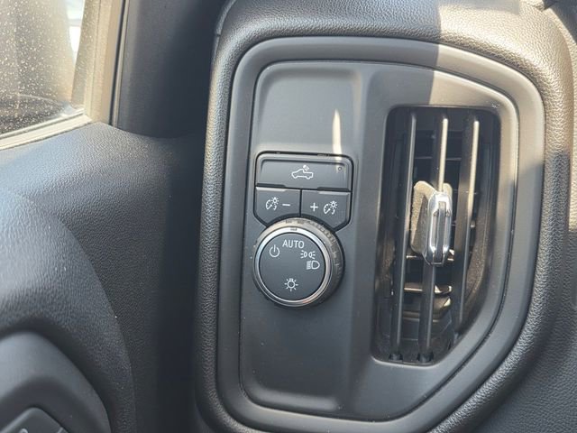 Certified 2023 Chevrolet Silverado 1500 Custom image 31