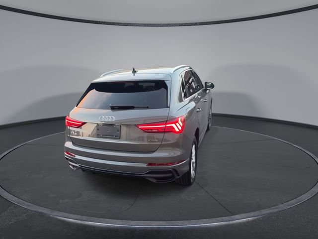 Used 2022 Audi Q3 2.0T Premium Plus w/ Premium Plus Package image 13