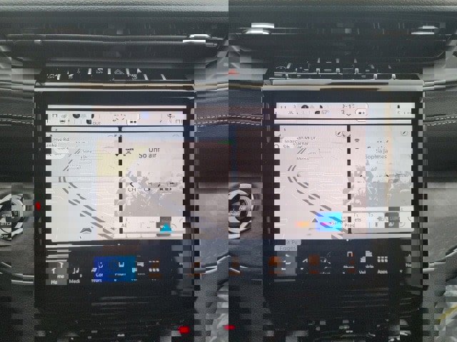 New 2025 Jeep Grand Cherokee Limited w/ Black Appearance Package image 2