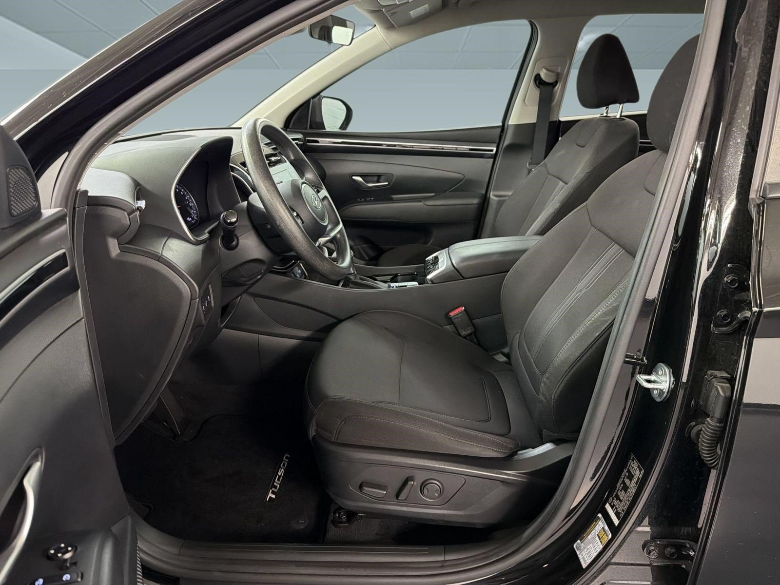 Used 2023 Hyundai Tucson SEL AWD/4WD image 5