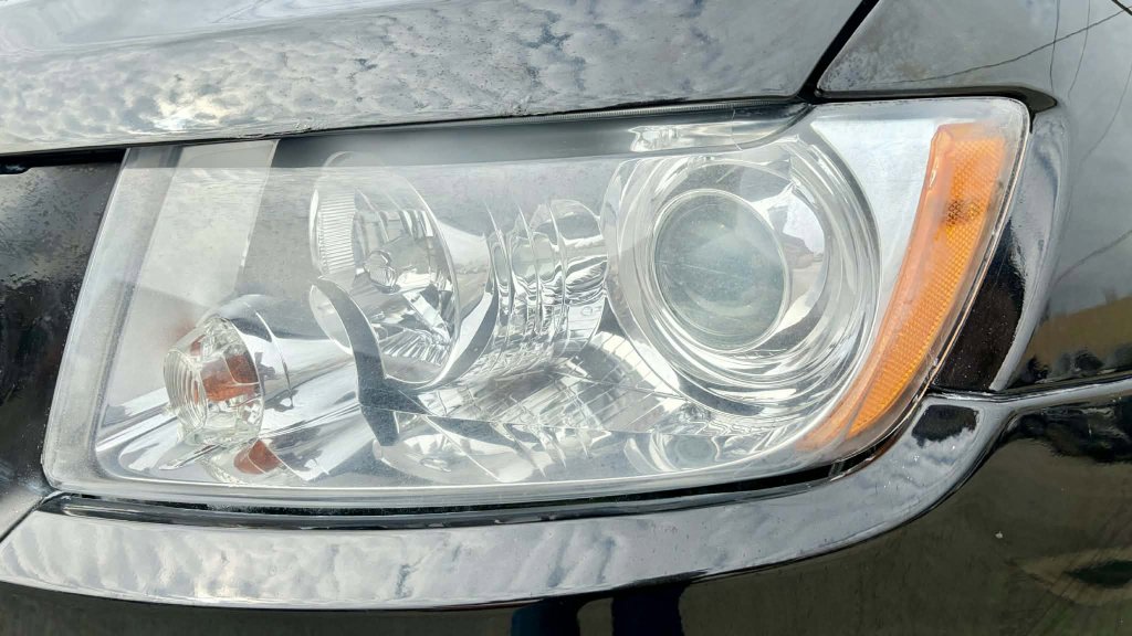 Used 2013 Jeep Grand Cherokee Limited w/ Luxury Group II image 24