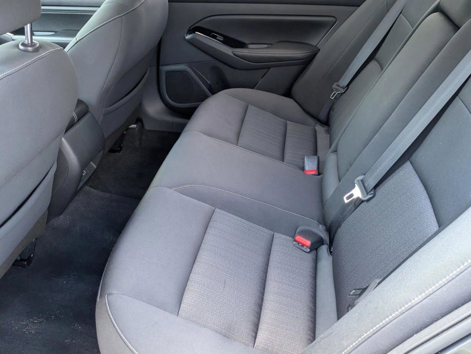 Used 2021 Nissan Altima 2.5 SV FWD image 17