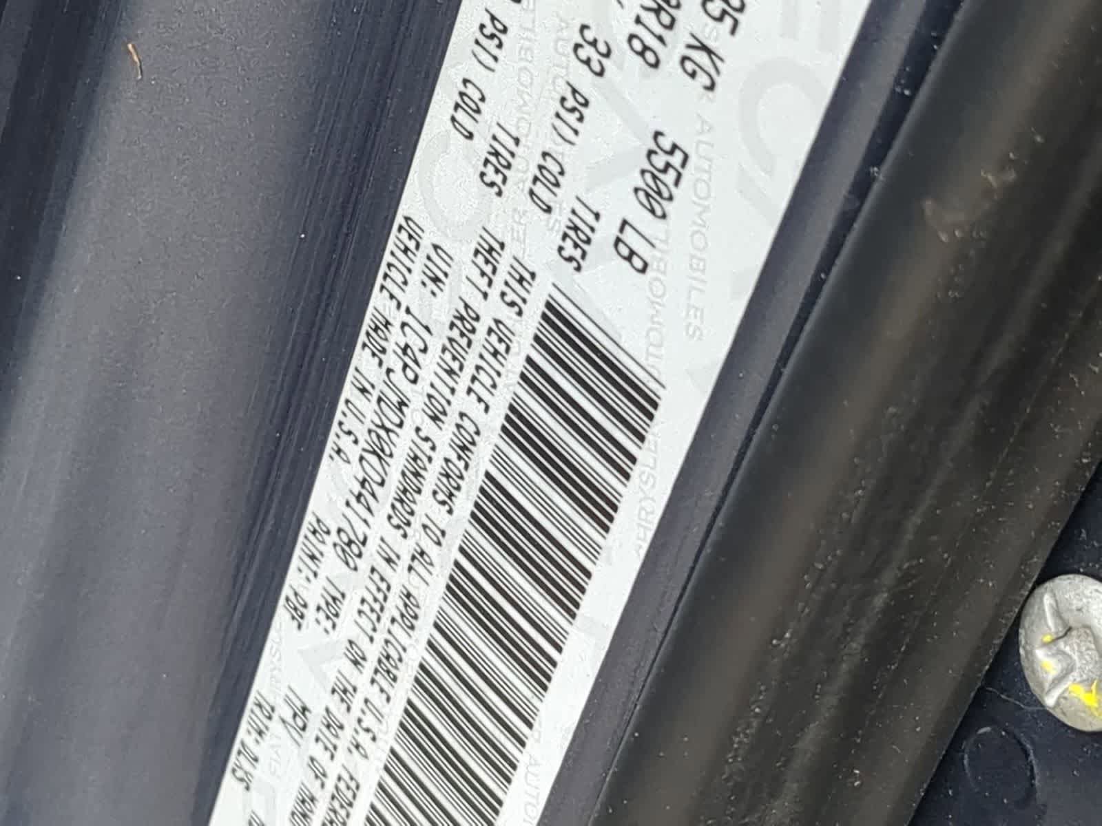 Certified 2019 Jeep Cherokee Limited AWD/4WD image 34