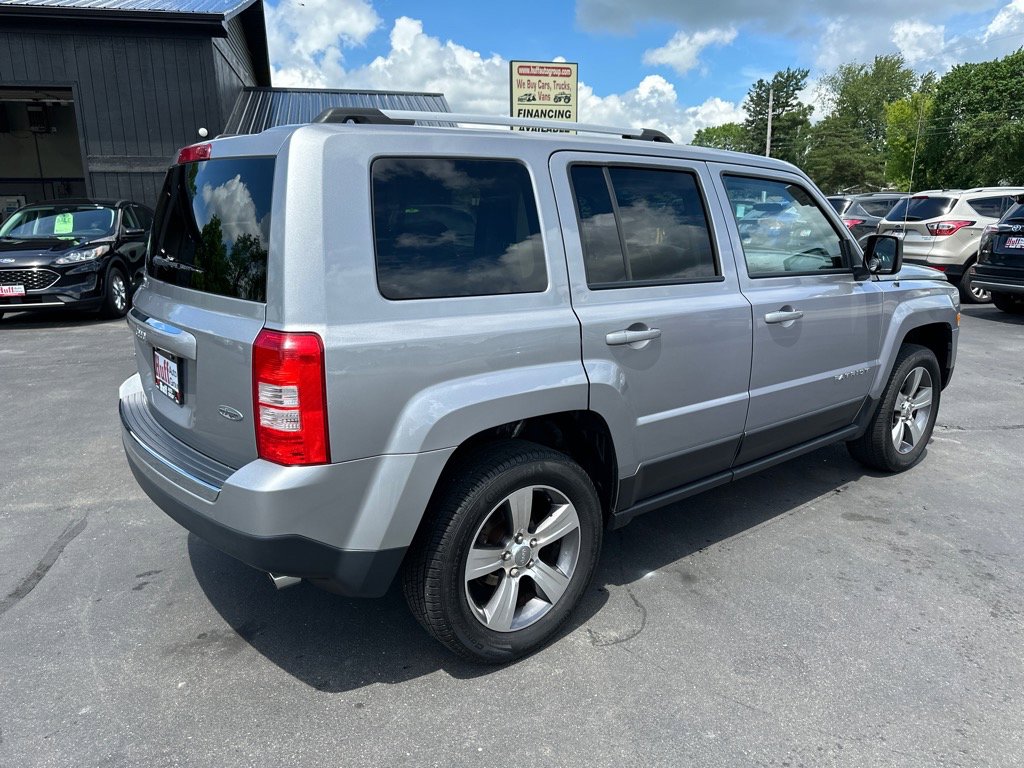 Used 2016 Jeep Patriot High Altitude AWD/4WD image 3