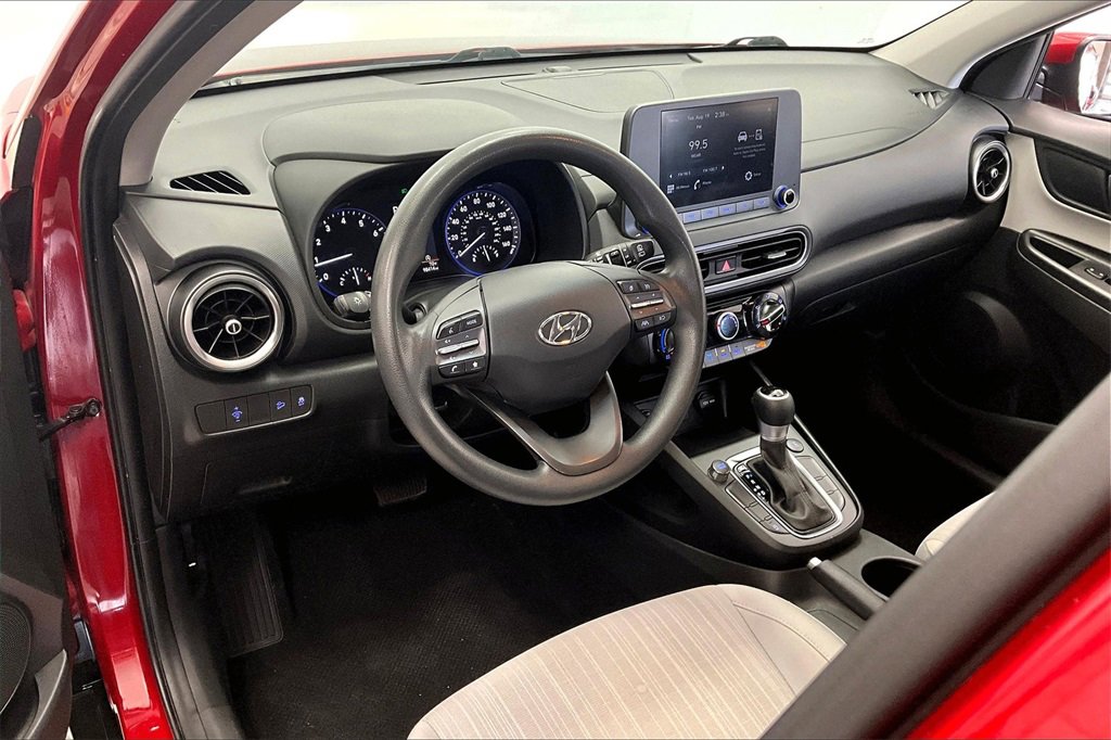 Used 2022 Hyundai Kona SEL w/ Cargo Package image 13