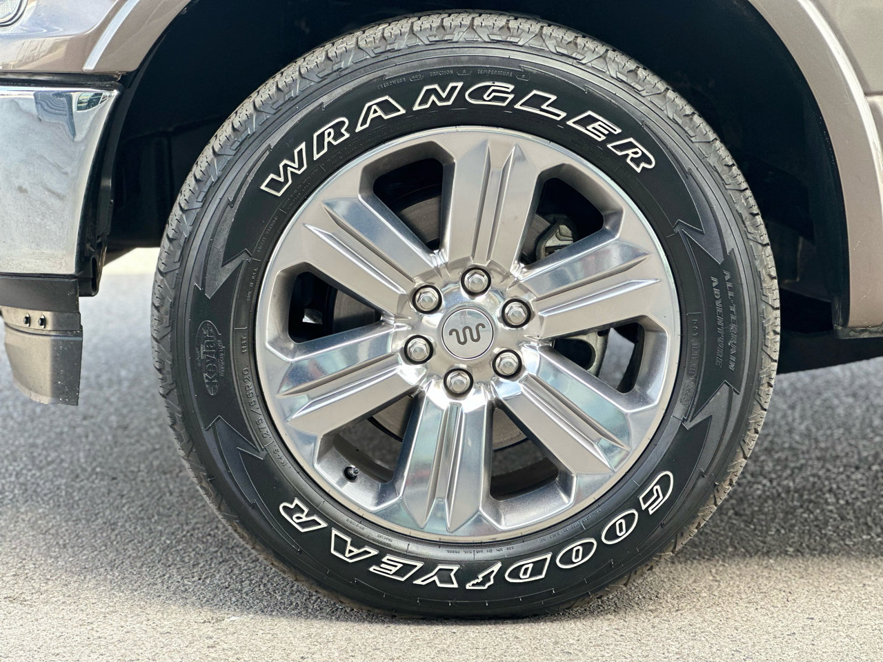 Used 2019 Ford F150 King Ranch w/ Equipment Group 601A Luxury image 8