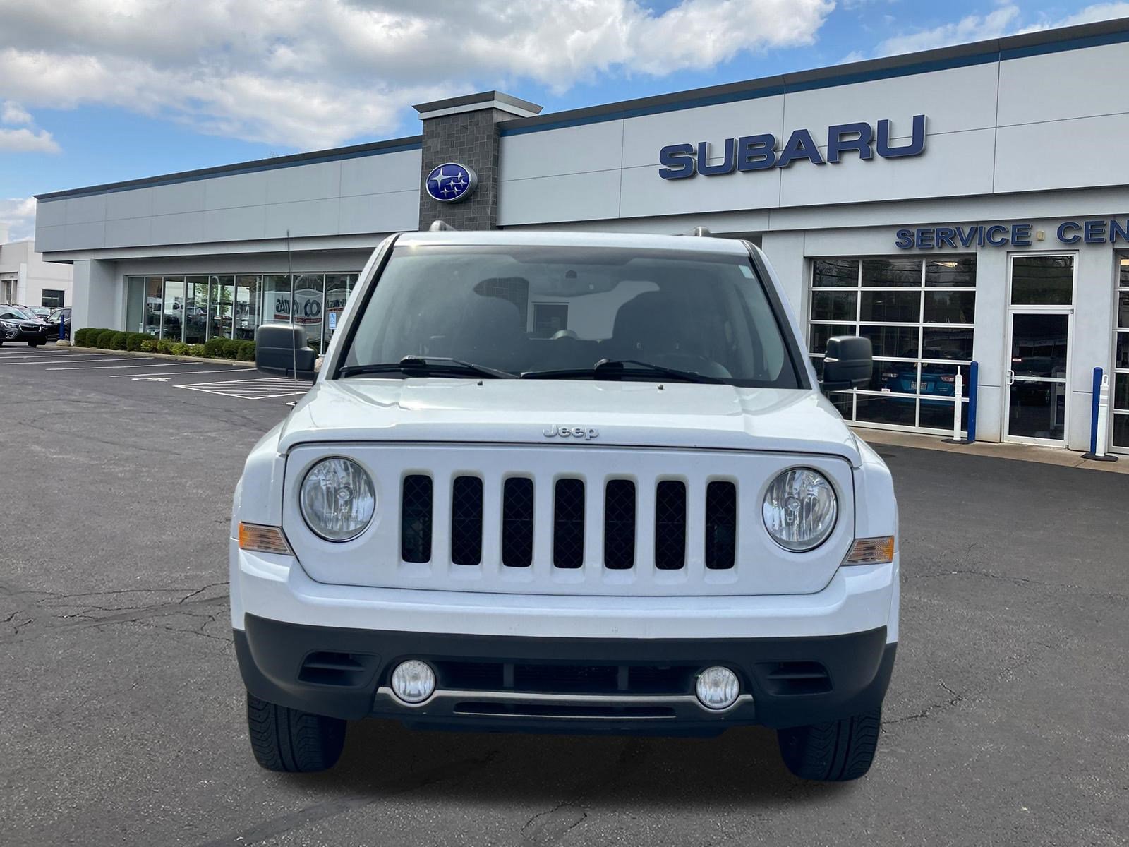 Used 2017 Jeep Patriot High Altitude image 2