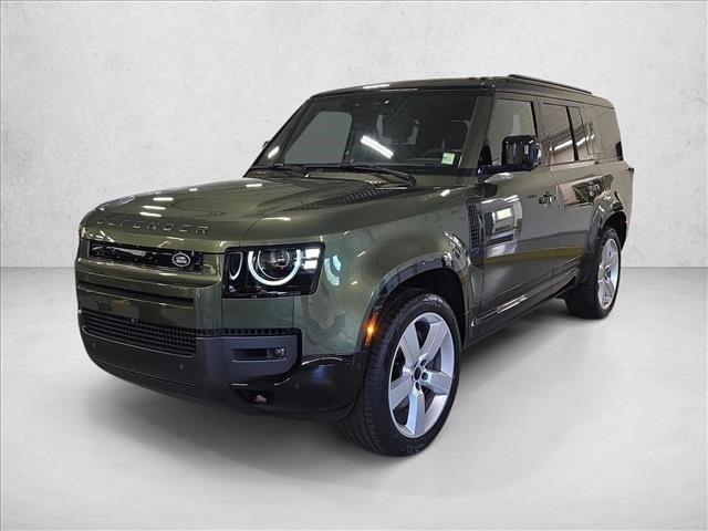 New 2026 Land Rover Defender 130 X-Dynamic SE AWD/4WD image 1