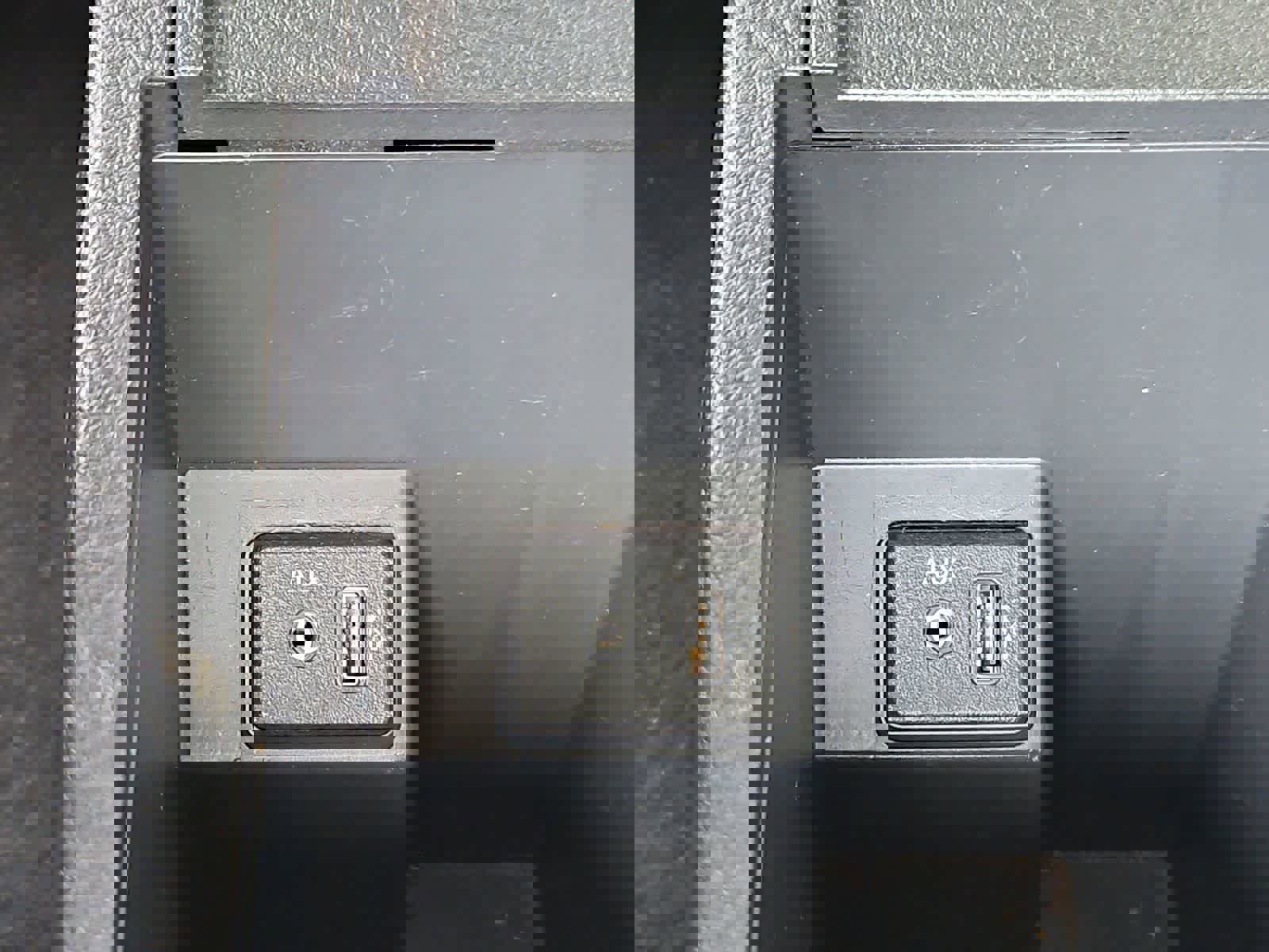 Used 2019 Nissan Sentra S image 30